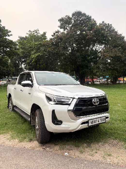 Toyota Hilux 4X4